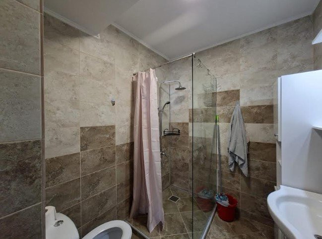 Apartament.2 cam. decom., parcare, str. Abatorului nr 5, Floresti