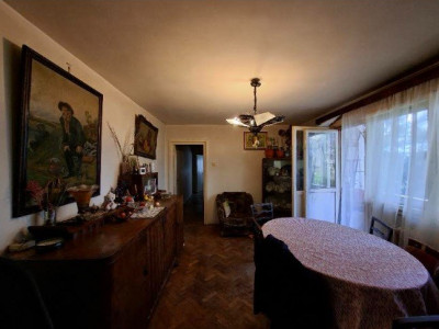 Apart. 4 camere, 80 mp, zona P-ta Flora, Manastur