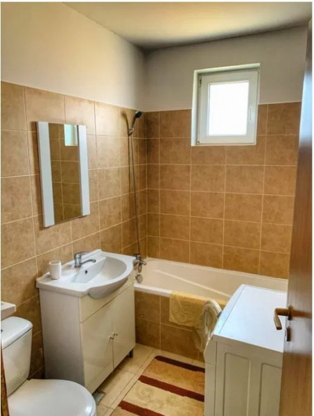 Apartament 2 camere, semidecomandat, 32 mp, MOBILAT, str. PORII , Floresti