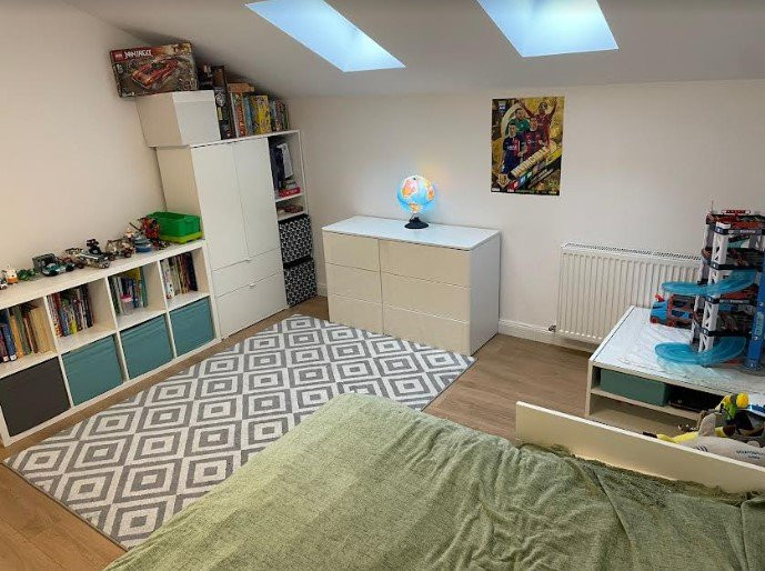 Apartament 4 cam., decomandate., 125 mp-LUX, str.Muzeul Apei, Floresti