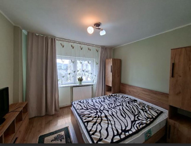 Apartament 3 camere decomandate, Calea Floresti