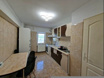 Apartament 3 camere decomandate, pet friendly, Calea Floresti