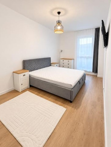 Apart. 2 cam.+parcare, str. Tineretului, Floresti, prima inchiriere
