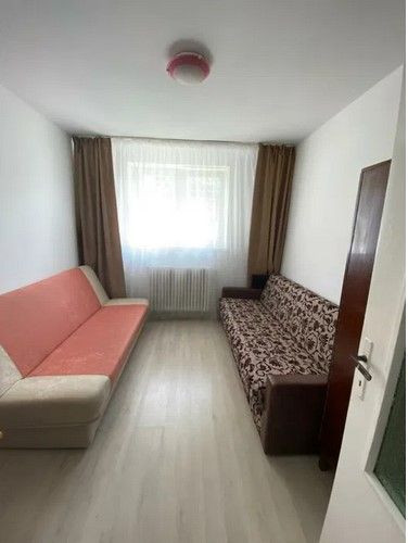 Apartament 3 camere decomomandat.FINISAT,MOBILAT zona Facultatea.de Litere,Horea