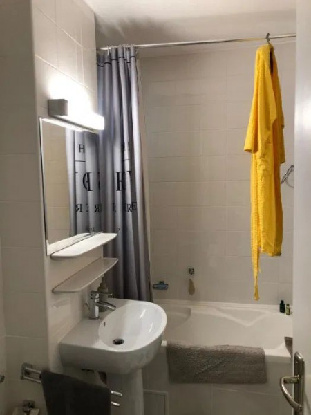 Apartament 3 camere, 72mp, MODERN, semidecomandat,Gheorgheni,zona Mercur