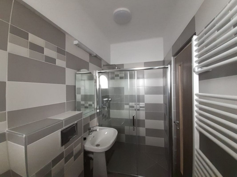 Apartament 2 camere decom., FINISAT, zona Fac.de Litere