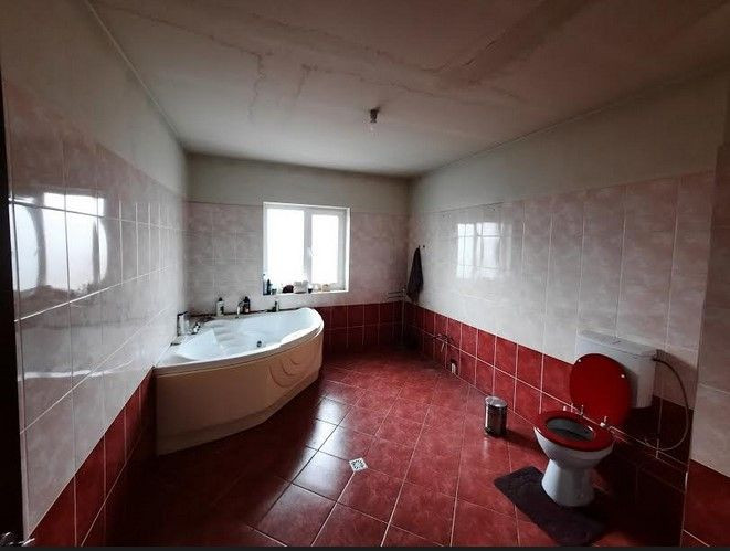Casa individ. de vanzare 280 mp, teren 600 mp, Someseni