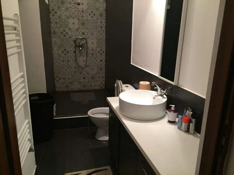 Apartament 3 camere decom. LUX, in CASA, str.MOTILOR