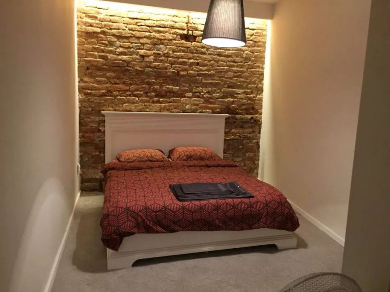 Apartament 3 camere decom. LUX, in CASA, str.MOTILOR