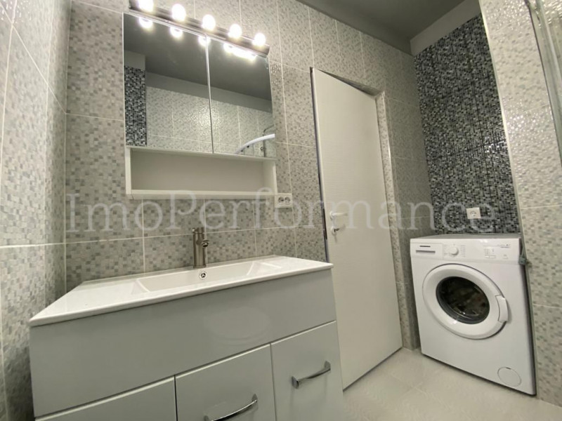 Apartament cu 3 camere, ULTRAFINISAT LA CHEIE