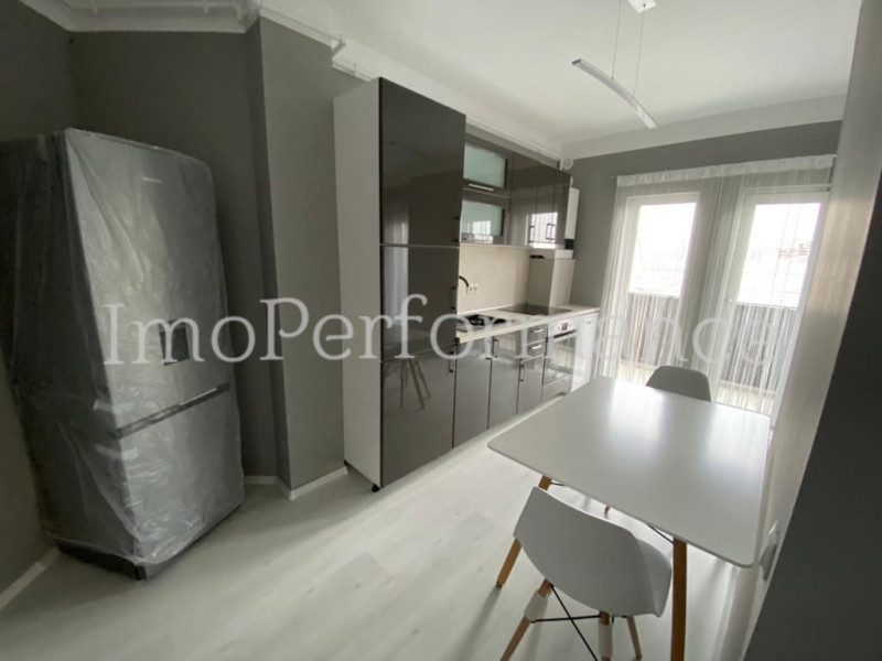Apartament cu 2 camere, ULTRAFINISAT LUX